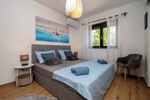 4 habitaciones, internet y ropa de cama 