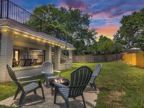 10-15% Discount 5BR•HotTub•Private Yard • Near AFB & ThemeParks & Medical