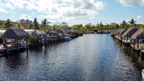 Marina - Kampground Waterfront Paradise /w Private Dock, BBQ and Kayaks (Key Largo)