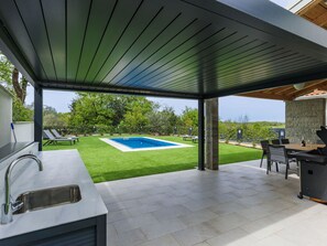 Outdoor dining - Villa Zoia by Interhome (Umag)