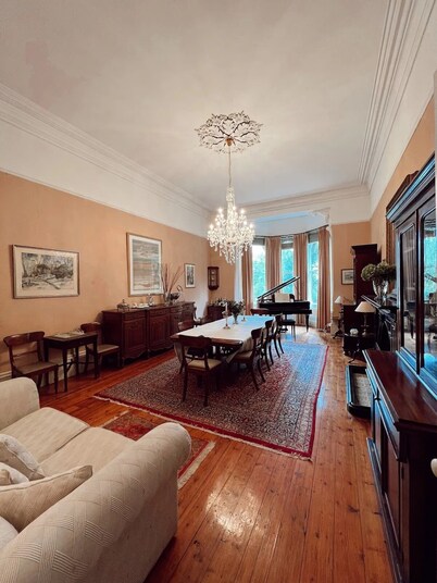 5 Bedroom “Château Kolor” in Penshurst, Western District Victoria near Dunkeld