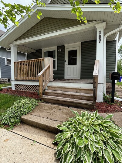 Kadia’s Place-The One With The Private Backyard