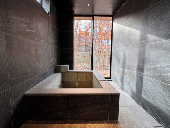 Luxury Villa, Mountain View | Bathroom | Towels - Villa Rindo (Hakuba)
