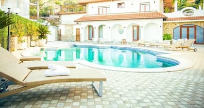 Villa Donna Carmela