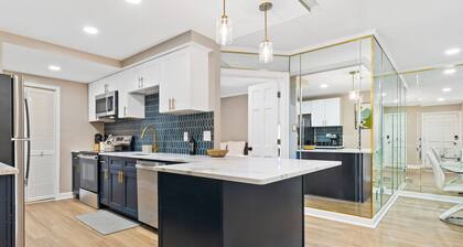 17G-2BR/2B King/Queen Bed, Parking Walk2Mart,Downtown