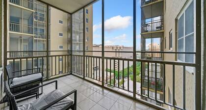 17G-2BR/2B King/Queen Bed, Parking Walk2Mart,Downtown