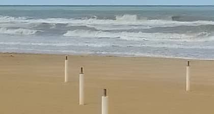 In Silvi, Beautiful beachfront apartment close to all services within walking distance