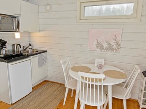 Fridge, microwave, cookware/dishes/utensils