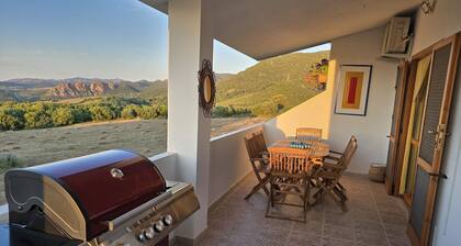 SWEET HOME GOLDEN HOUR