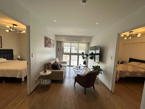 2 bedrooms, iron/ironing board, WiFi, bed sheets