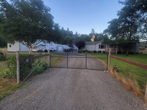 Enceinte de l’hébergement