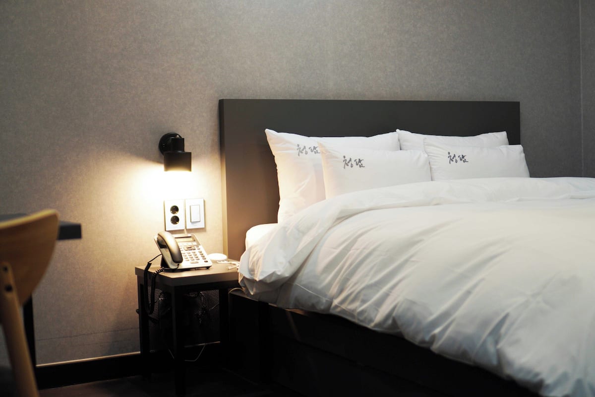 Kamar Double Standar, pemandangan kota | Kedap suara dan Wi-Fi gratis