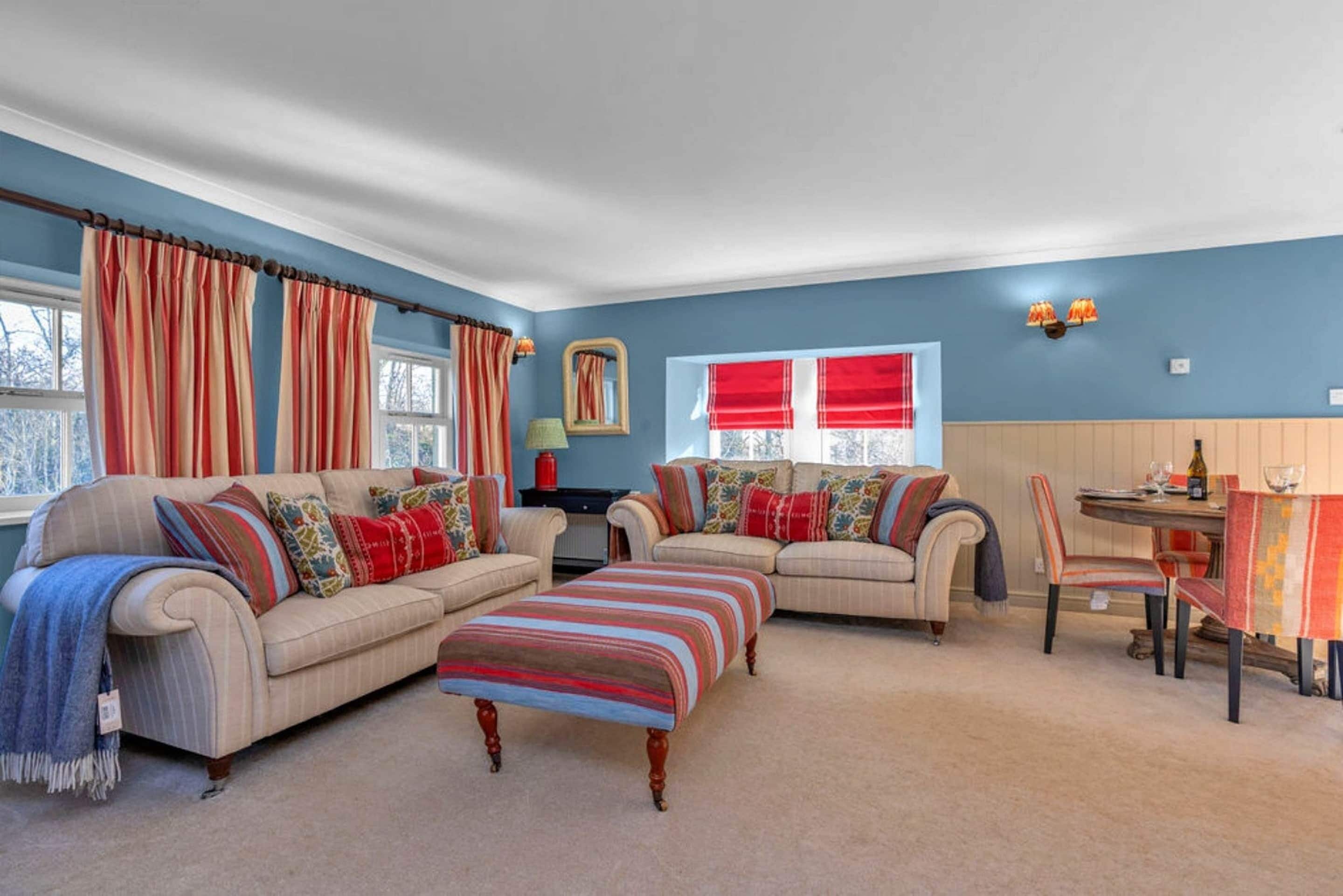 Cottage | Living area