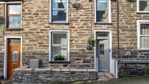 House | Exterior