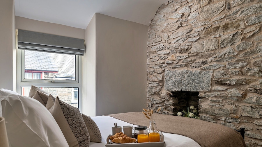 Cottage in Snowdonia Near Scenic Trails