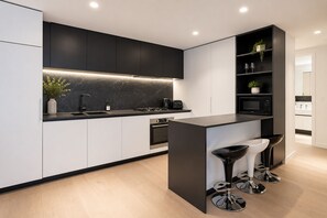 Fridge, microwave, oven, stovetop