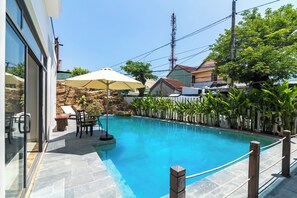 12 outdoor pools - Vooc Signature Hotel Hoi An (Da Nang)