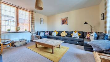 Apartment | Living room