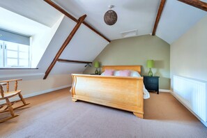 Apartamento | 2 quartos, ferros/tábuas de passar roupa