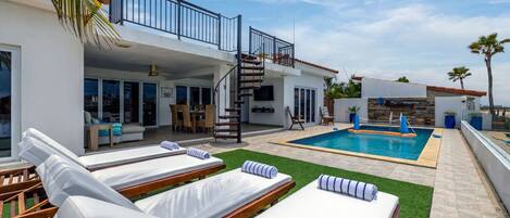 Alberca al aire libre