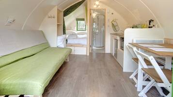 Chalet | Ruang keluarga