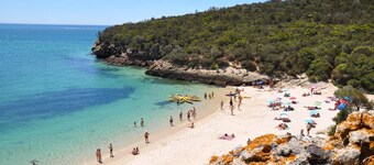 Apartment in the center of Palmela. Close to beaches and mountains!