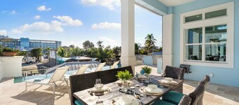 Seaside Villa Aqua luxury 4-bedroom villa in Fort Myers Beach incredible view
