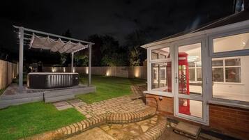 House, 3 Bedrooms, Balcony | Terrace/patio