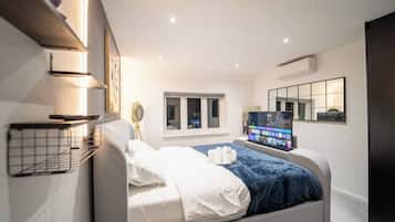 House, 3 Bedrooms, Balcony | 3 bedrooms