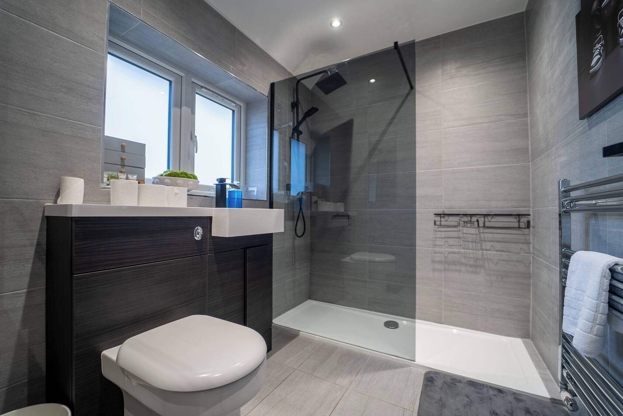 Bathroom amenities
