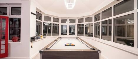 House, 3 Bedrooms, Balcony | Game room