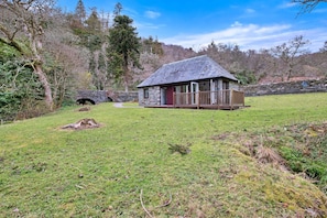 Cottage | Exterior - Cottage on Kintyre Peninsula by Ellary Burn (Lochgilphead)