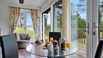 Cottage | Tempat makan