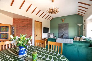 Cottage | Phòng khách