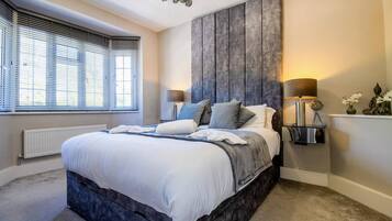 Apartment, 3 Bedrooms, Balcony | 3 bedrooms