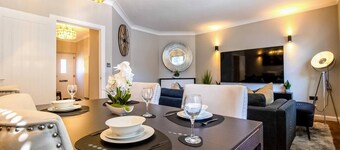 แฟลตหรู 3 ห้องนอนในนอร์ธวูด