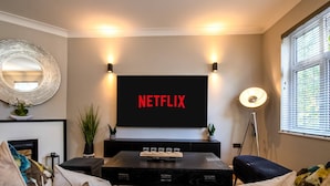 Apartment, 3 Bedrooms, Balcony | Living room