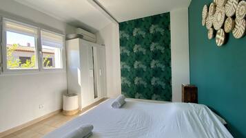 4 chambres, fer et planche Ă repasser, Wi-Fi, draps fournis