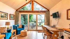 Unclassified image, 5 of 40, button - Lodge in Soberton Near South Downs Riding (Southampton)