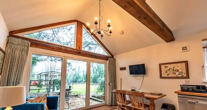 Lodge in Soberton Near South Downs Riding