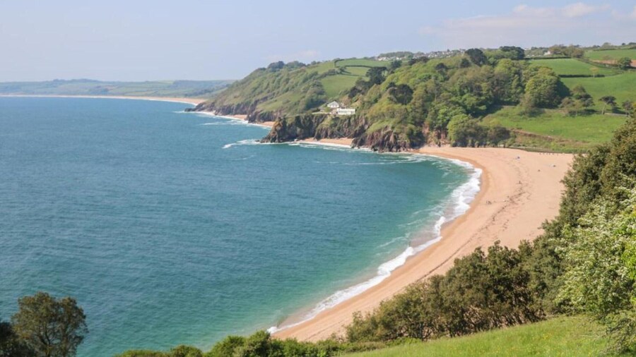 Lodge Near Blackpool Sands, No Deposit