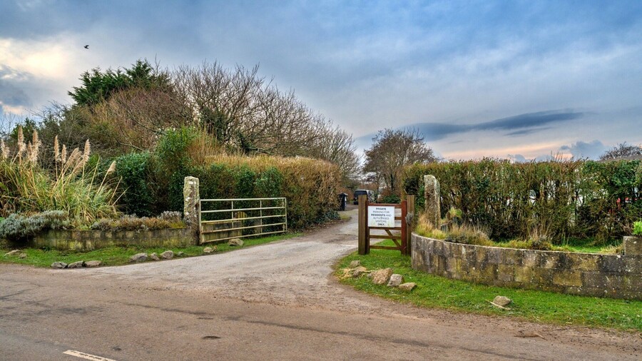 Holiday Home Near Nanjizal Cove & Coastal Path