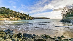 Apartment | View from property - Apartment in Salcombe With Stunning Sea Views (Salcombe)