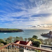 Apartment in Salcombe With Stunning Sea Views