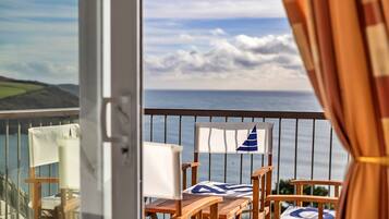 Apartment | Balcony