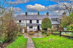 Cottage | Exterior - Cottage in Snowdonia With Hot Tub & Views (Dolwyddelan)