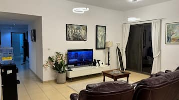 Standard Shared Dormitory, Balcony, Beach View | Living area