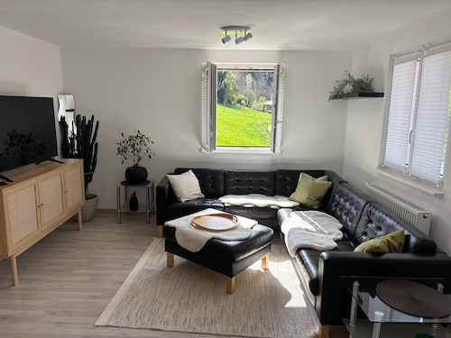 Cozy, detached vacation home with sun terrace and sunbathing lawn