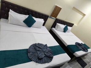 Deluxe-Doppel- oder -Zweibettzimmer