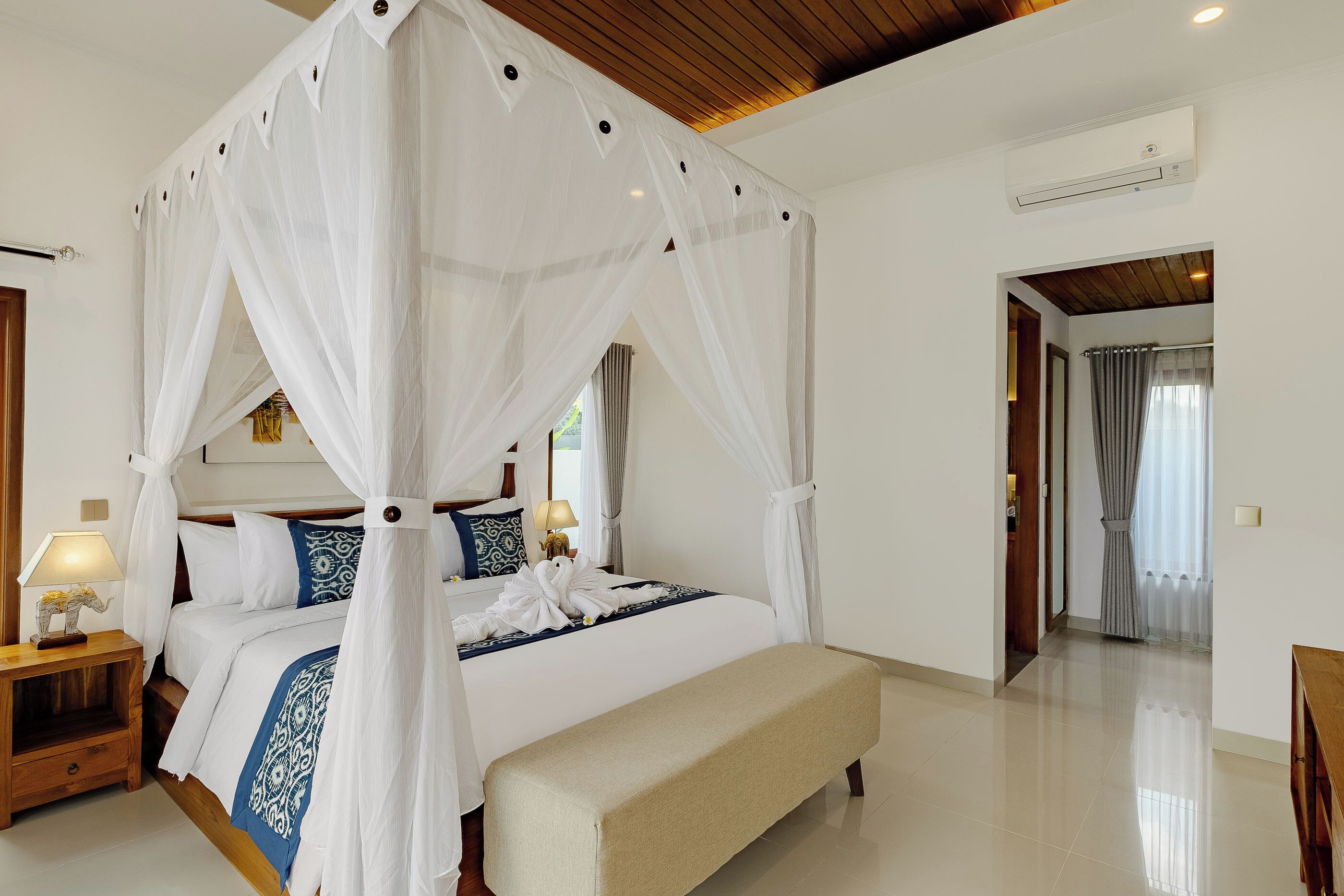 Villa, 1 Bedroom, Garden View | 1 bedroom, minibar, free WiFi, bed sheets